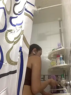 Snapshot of Gabyy_park chatting on 12/14/25, 09:53 Gabyy park online show from 12/14/25, 09:53