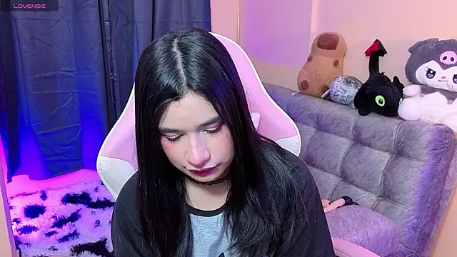 bonnieTaylor1 online show from 04/11/26, 04:09