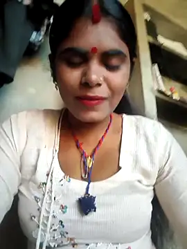 Sexy Rajkumari123 online show from 04/12/26, 05:11