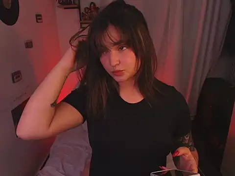 sara cuteeyes online show from 04/01/26, 05:31