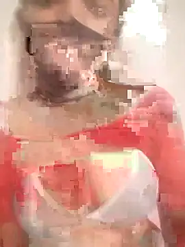 Snapshot of TANIYA-766 chatting on 12/17/25, 05:34 TANIYA-766 online show from 12/17/25, 05:34