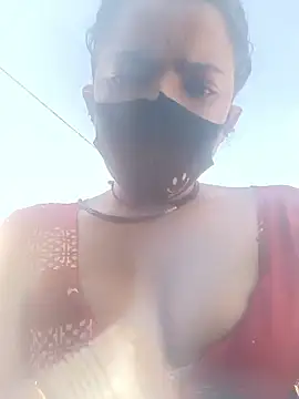 Snapshot of TANIYA-766 chatting on 12/19/25, 07:55 TANIYA-766 online show from 12/19/25, 07:55