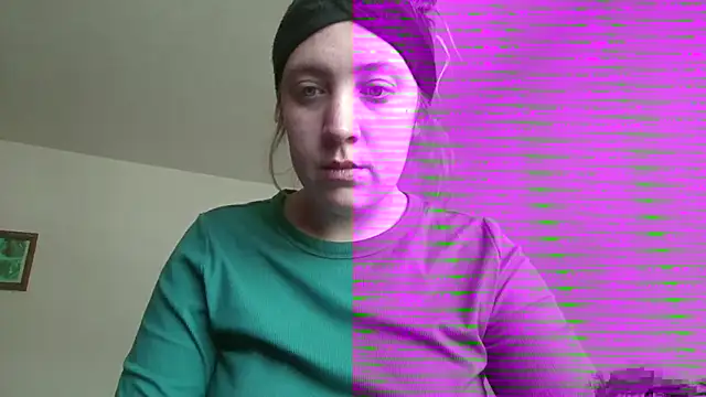 Snapshot of dixielover1229 chatting on 12/14/25, 05:07 dixielover1229 online show from 12/14/25, 05:07