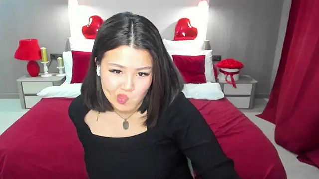 Brunette Charm online show from 02/27/26, 04:29