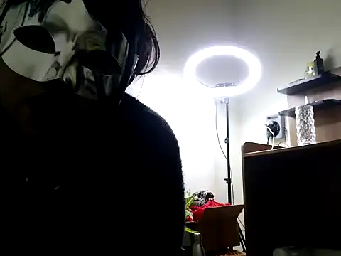 Goddess cherry online show from 12/16/25, 10:47