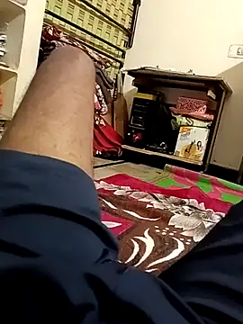 Snapshot of loki-king-143 chatting on 03/29/26, 01:35 loki-king-143 online show from 03/29/26, 01:35