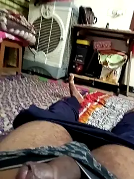 Snapshot of loki-king-143 chatting on 02/13/26, 05:18 loki-king-143 online show from 02/13/26, 05:18