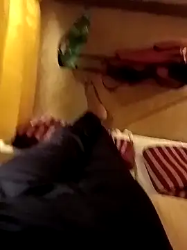 Snapshot of loki-king-143 chatting on 04/16/26, 04:41 loki-king-143 online show from 04/16/26, 04:41