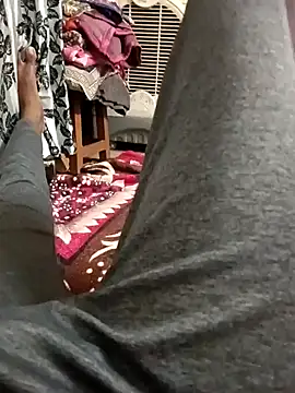 Snapshot of loki-king-143 chatting on 03/22/26, 10:28 loki-king-143 online show from 03/22/26, 10:28