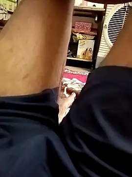 Snapshot of loki-king-143 chatting on 04/02/26, 04:46 loki-king-143 online show from 04/02/26, 04:46