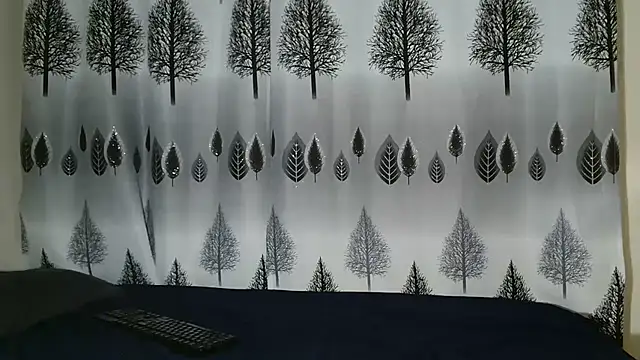 Yellowmellow01 online show from 02/02/26, 06:40