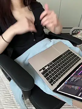 ddbb0000 online show from 02/25/26, 07:41