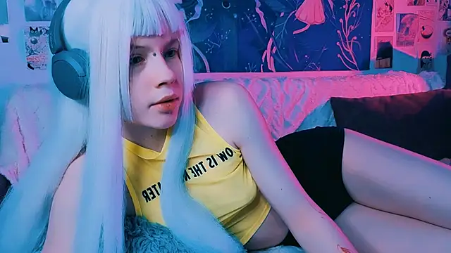 PeacchyPawss online show from 02/21/26, 08:00