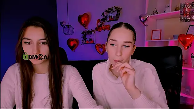 mila firee online show from 02/23/26, 09:54