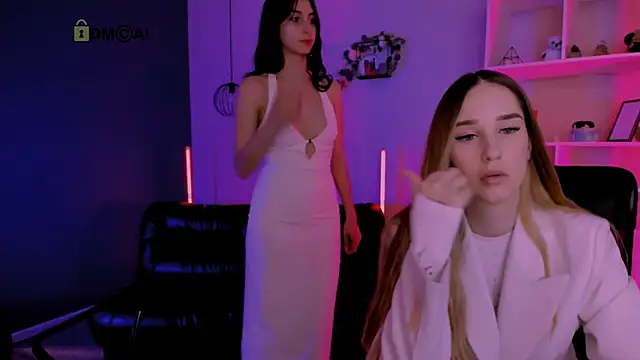 mila firee online show from 03/31/26, 08:49