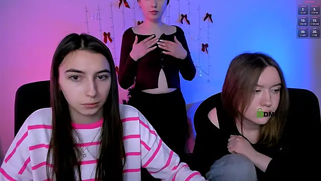 mila firee online show from 01/15/26, 11:02