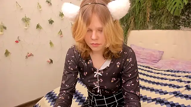 Soft Flame online show from 01/17/26, 02:42