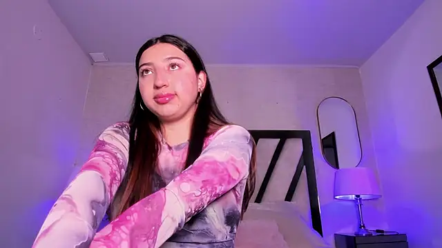 Snapshot of ivyy_blue1 chatting on 12/16/25, 03:55 ivyy blue1 online show from 12/16/25, 03:55