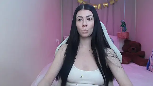 MilaSecret55 online show from 04/16/26, 12:06