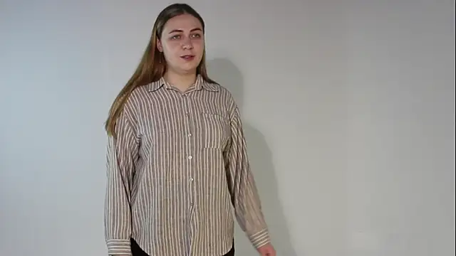 UmbraElaris online show from 04/16/26, 12:06