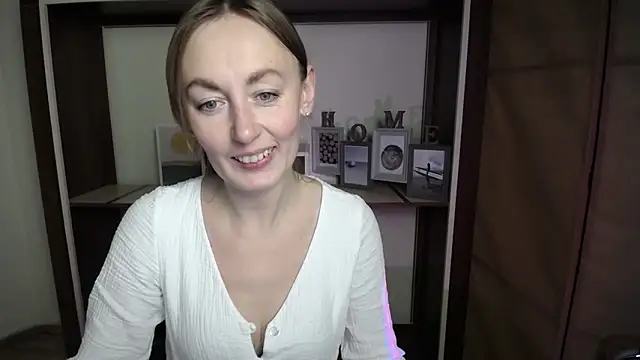 Snapshot of LiaSeass_ chatting on 02/09/26, 03:32 LiaSeass online show from 02/09/26, 03:32