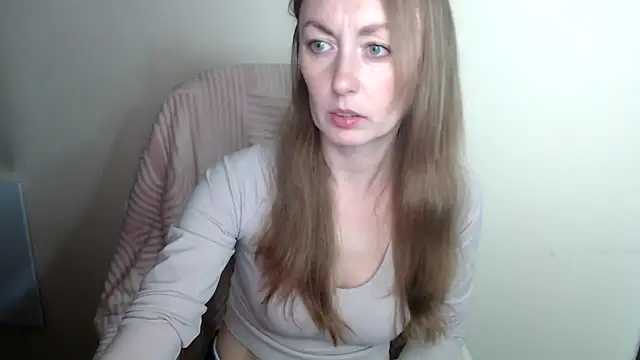 LiaSeass  online show from 05/08/26, 12:20