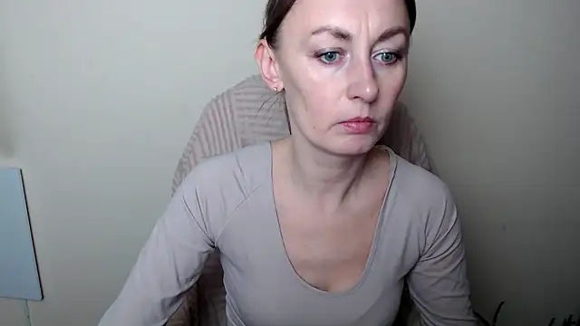 LiaSeass  online show from 03/23/26, 12:27