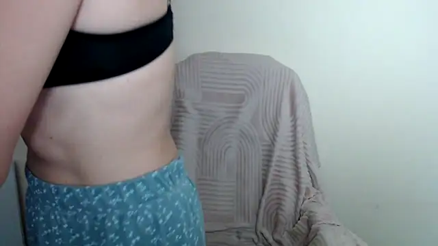 LiaSeass  online show from 05/20/26, 12:24