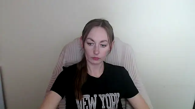 LiaSeass  online show from 05/03/26, 01:15