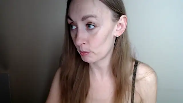 LiaSeass  online show from 06/16/26, 11:43