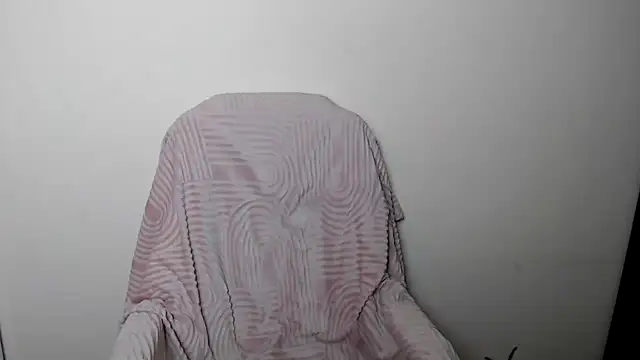 Snapshot of LiaSeass_ chatting on 02/27/26, 12:16 LiaSeass online show from 02/27/26, 12:16