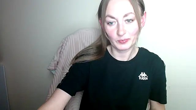 LiaSeass  online show from 05/05/26, 12:30