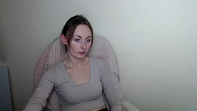 LiaSeass  online show from 04/16/26, 12:17