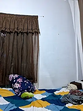 Yelena 77 online show from 03/05/26, 01:35