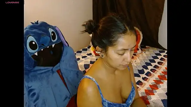 NovahPerotti online show from 03/31/26, 01:07