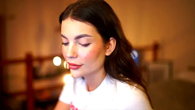 VibrantTunes online show from 12/19/25, 01:02