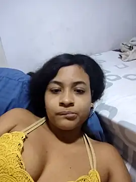 DAFNNEE HOT online show from 02/04/26, 11:11