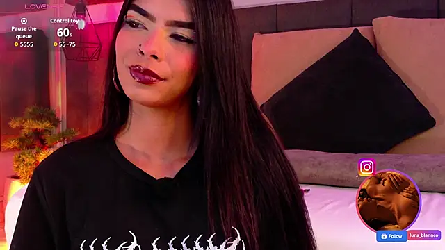 luna blannco online show from 03/12/26, 01:15