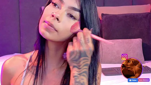 luna blannco online show from 04/04/26, 03:07