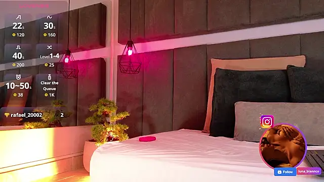 luna blannco online show from 03/09/26, 11:58