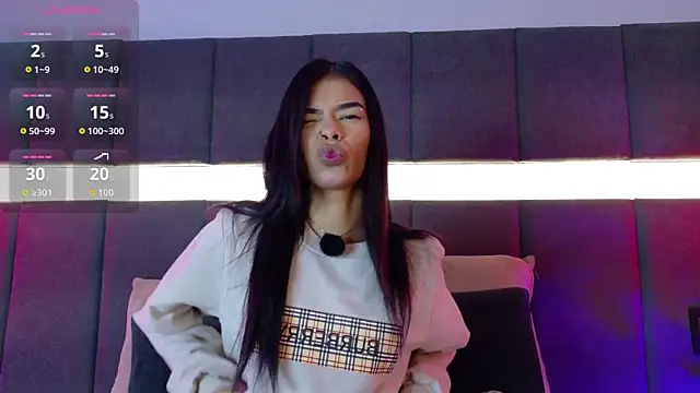 luna blannco online show from 12/15/25, 11:38