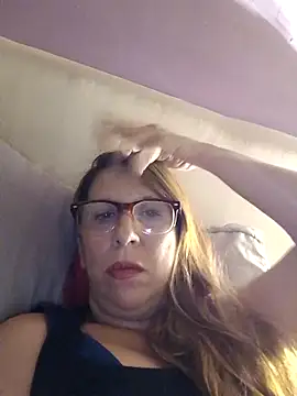 Snapshot of cari75 chatting on 02/01/26, 03:16 cari75 online show from 02/01/26, 03:16