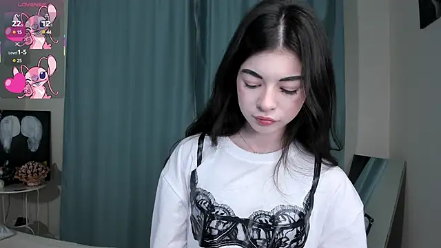 LisaColee online show from 03/02/26, 09:00