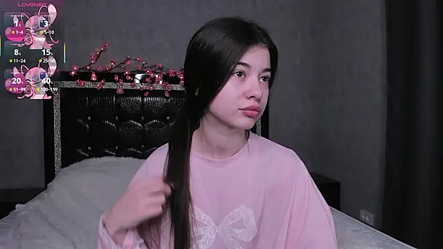 LisaColee online show from 03/11/26, 11:21