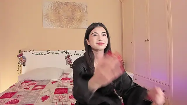 Snapshot of LisaColee chatting on 01/09/26, 09:33 LisaColee online show from 01/09/26, 09:33