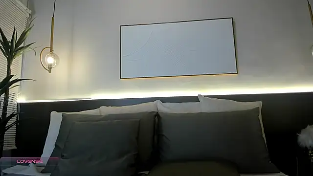 gabyvega1 online show from 02/22/26, 12:07