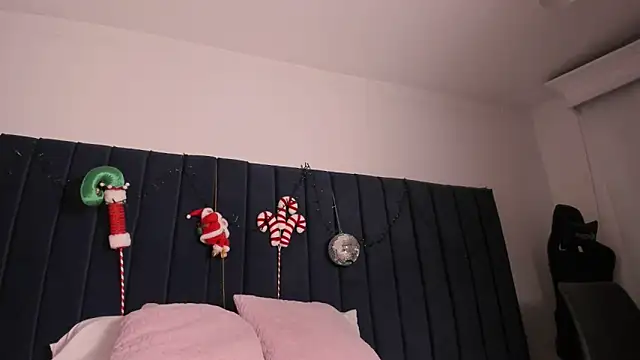 milk rain online show from 12/22/25, 11:54