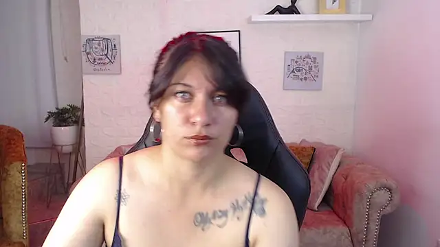 amanda rousee online show from 05/23/26, 03:27