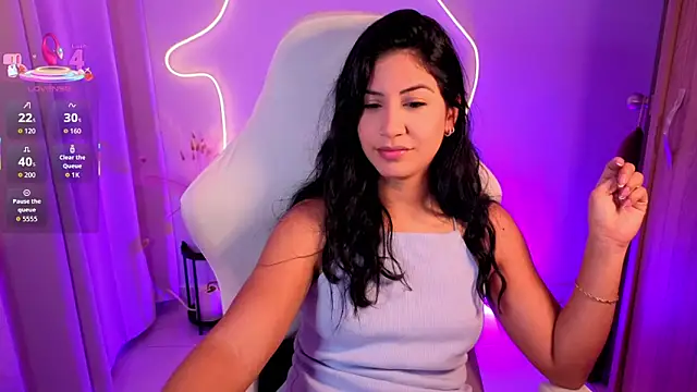 chloebum  online show from 03/27/26, 11:00