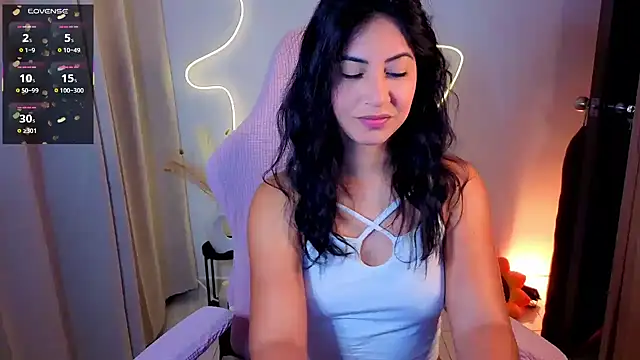 chloebum  online show from 02/03/26, 11:04